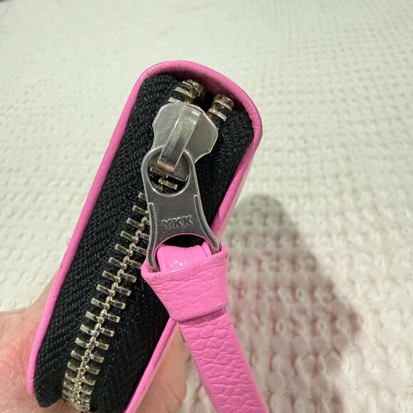 Min & Mon Frodo Wallet Eyes Pink Zip Around Wallet - Picture 7 of 16